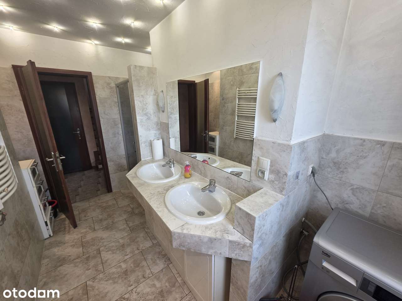 Do sprzedania dom z potencjałem o pow. 156 mkw w Żywcu.-13