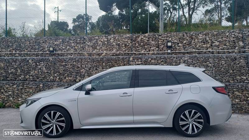 Toyota Corolla Touring Sports 1.8 Hybrid Comfort+P.Sport - 3