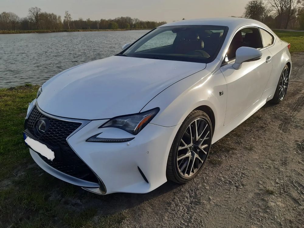 Lexus RC 300h F Sport 2016