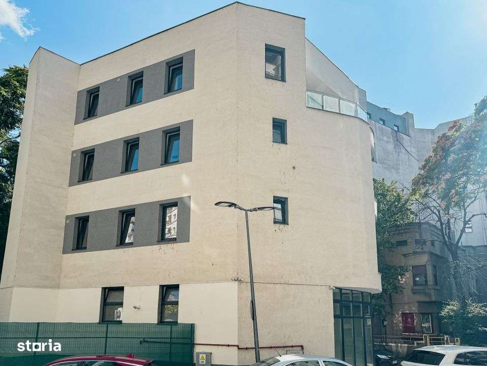 Bloc integral in Piata Unirii. Pretabil pentru Hotel, Clinica Medicala-12