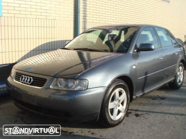 Audi A3 1.9 TDi 2001 para peças - 2