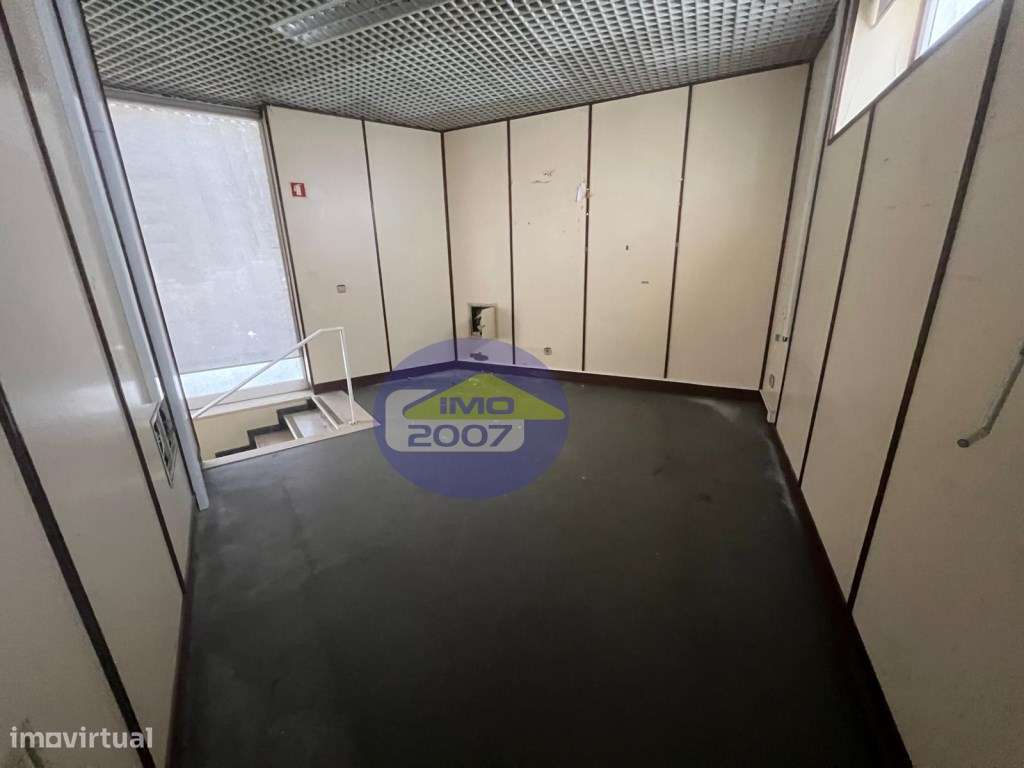 Loja em São Paio de Oleiros-15