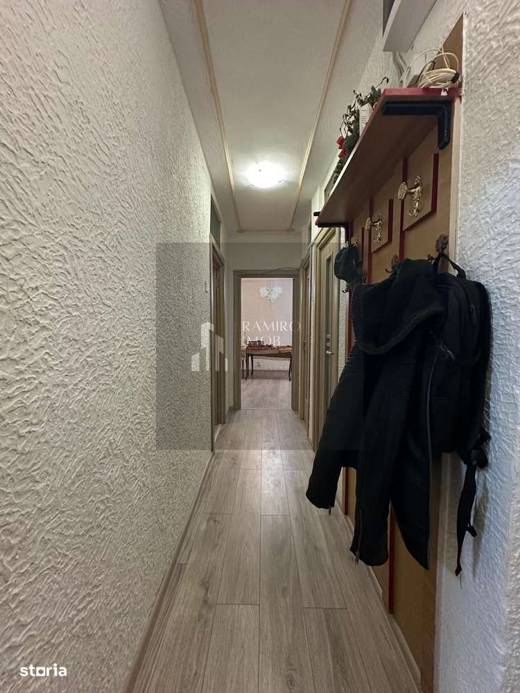 3 Camere 70mp - Partial Renovat - Metrou Aparatori la 1 minut de mers