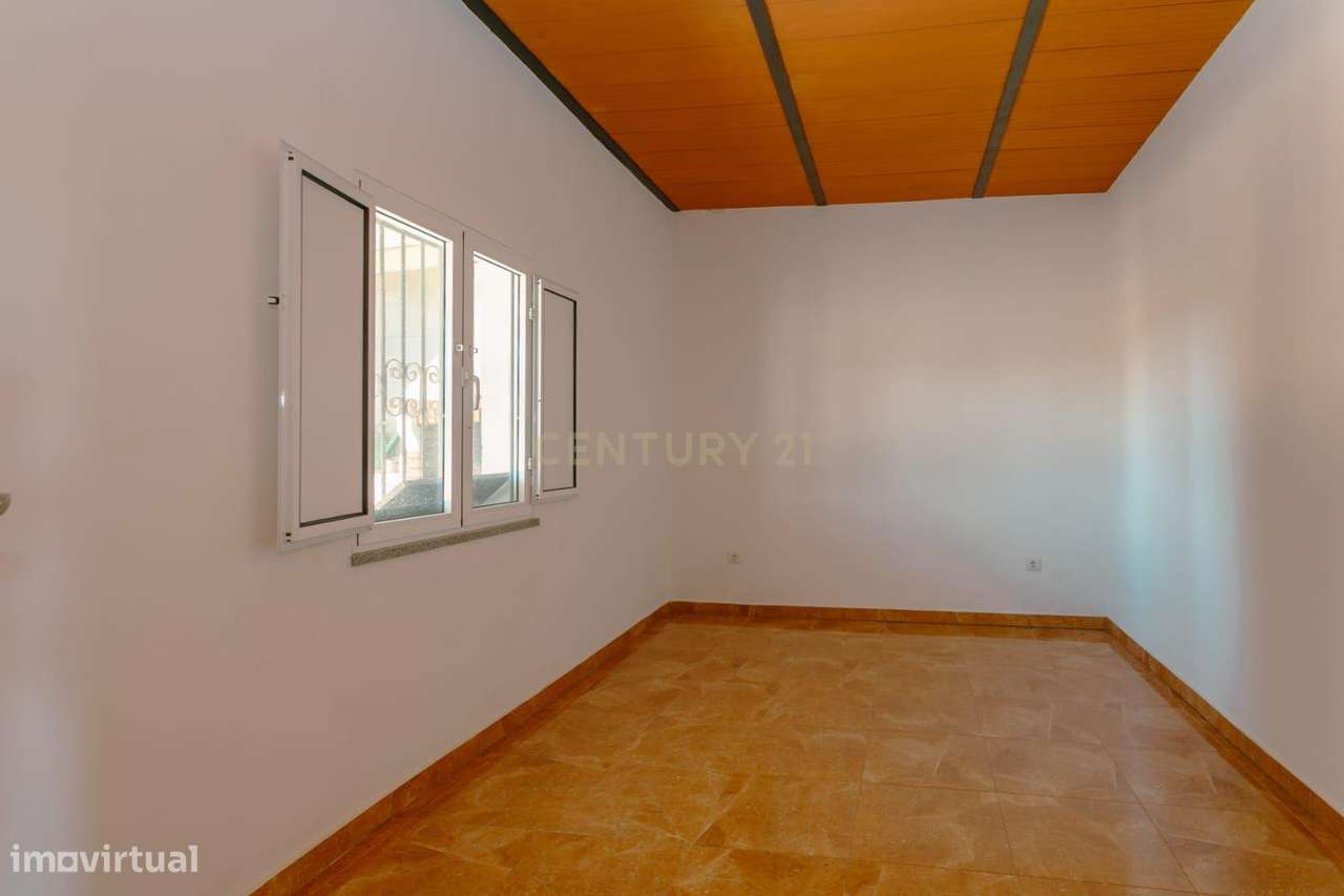 Monte Zorreiras em Mourão - Oportunidade Única no Coração do Alentejo-9