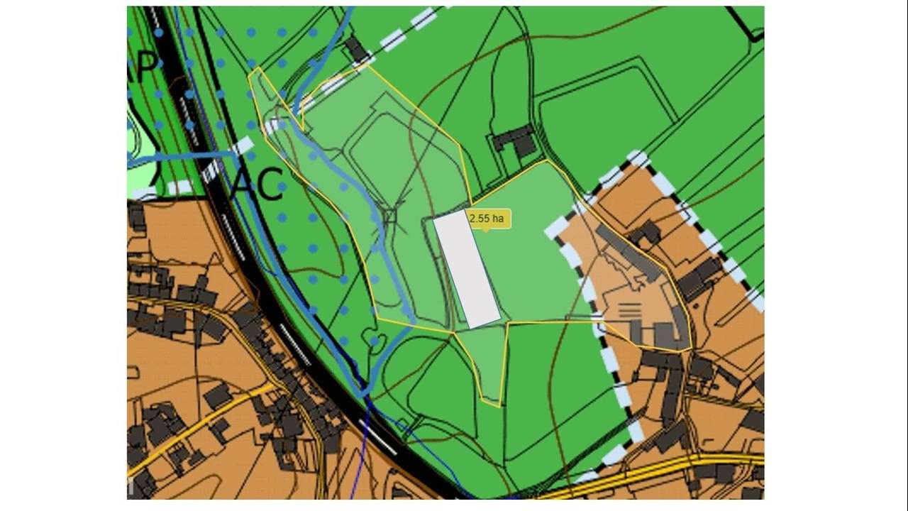 Moradia com terreno de 22.630m2 em Santa Eugénia, Barcelos - Grande imagem: 5/5