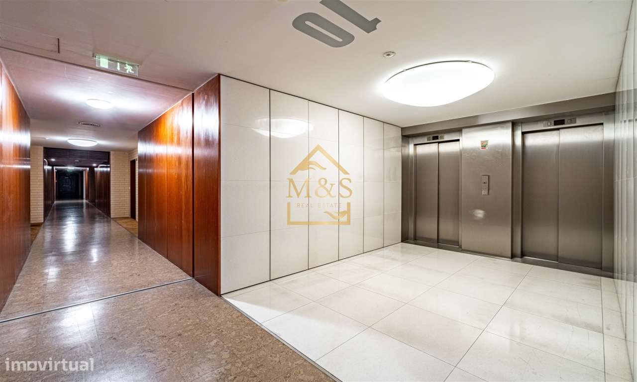 Apartamento T0 - Varanda, Garagem - Estádio Dragão - Antas - Porto-19