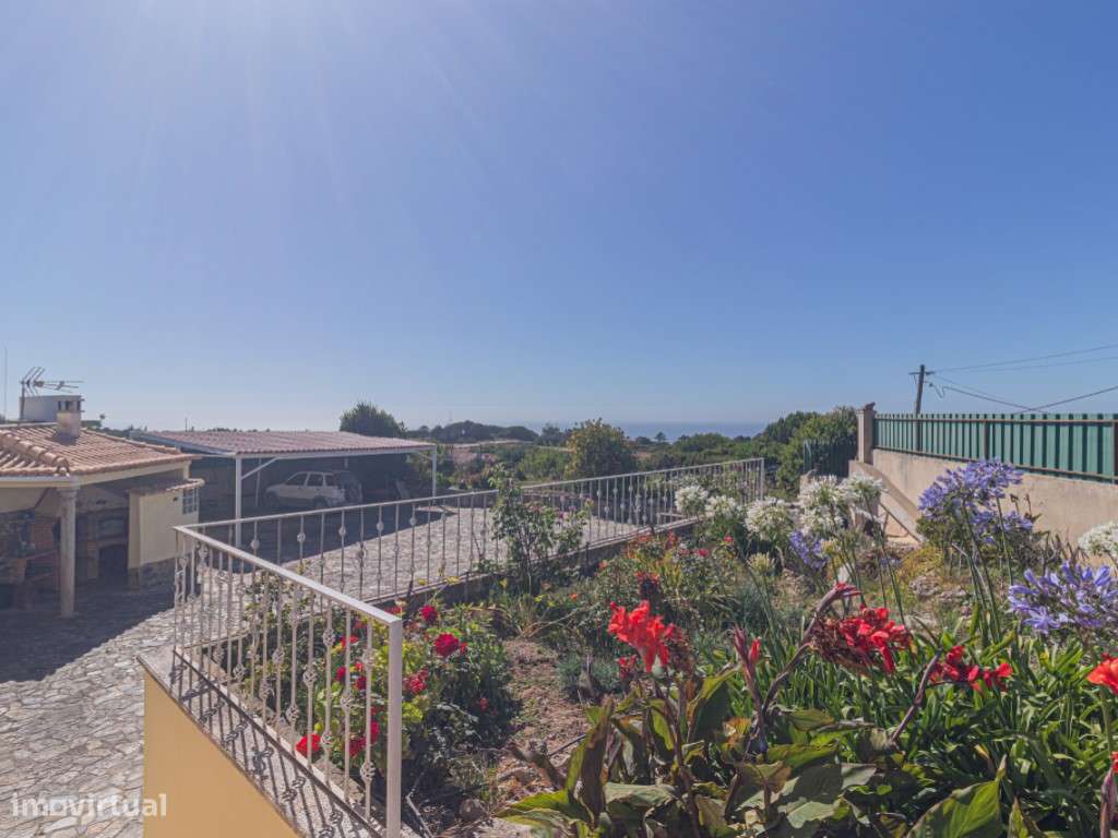 Moradia T5 Isolada com Piscina e Vista Mar-24