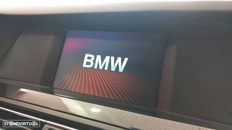BMW 520 d Auto - 23