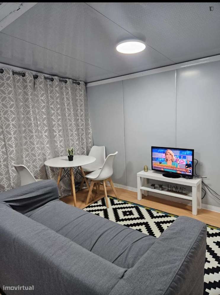 Quarto - localizado em Setubal - Grande imagem: 5/5