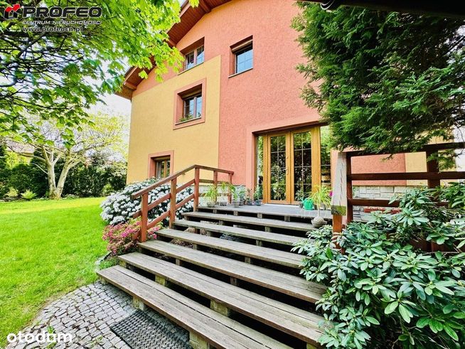 Dom, 247,90 m², Bielsko-Biała