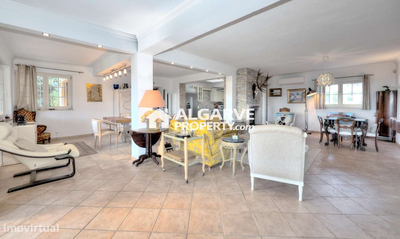 Moradia V4 térrea perto da praia entre Vilamoura e Vale do Lobo-35