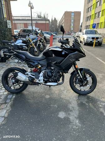 BMW F900XR - 3