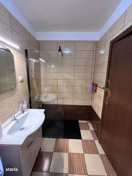 Apartament cu 1 camera decomandata, 38 mp, parcare, zona Terra! - Imagine principală: 4/5