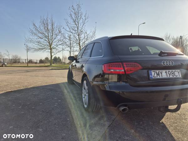 Audi A4 Avant 2.7 TDI DPF Ambiente - 4