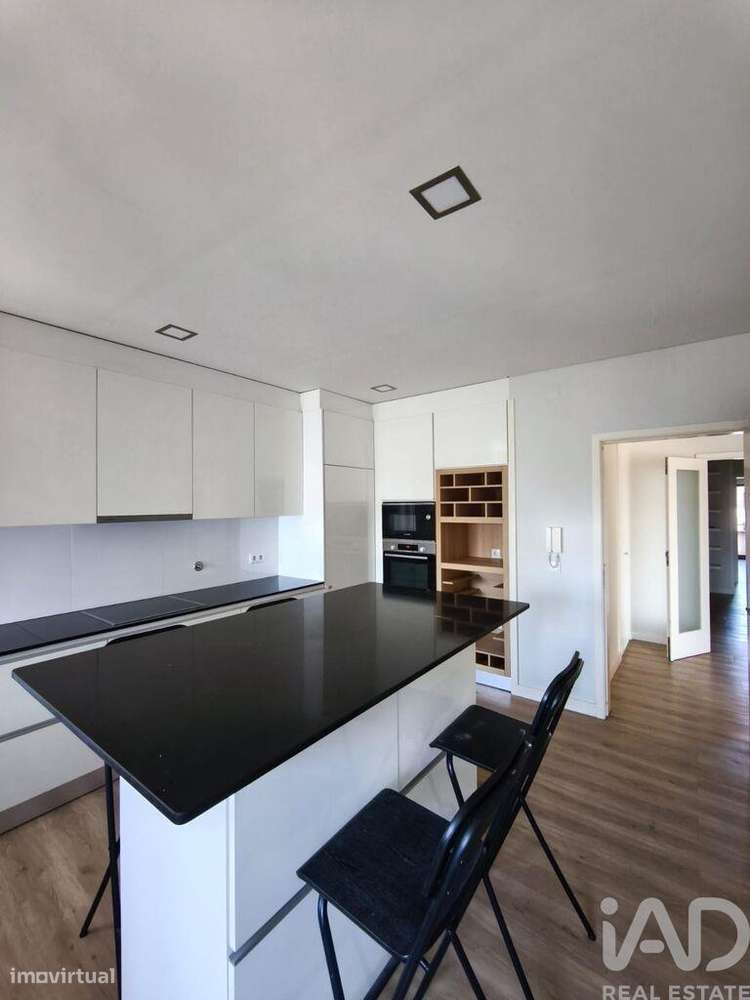 Duplex T4 em Pedroso e Seixezelo de 254 m2 - Grande imagem: 5/32