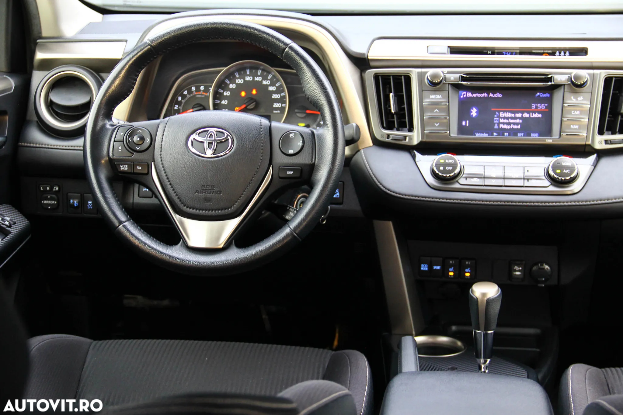Toyota RAV4 2.2 D-4D 4x4 Automatik Comfort - 7