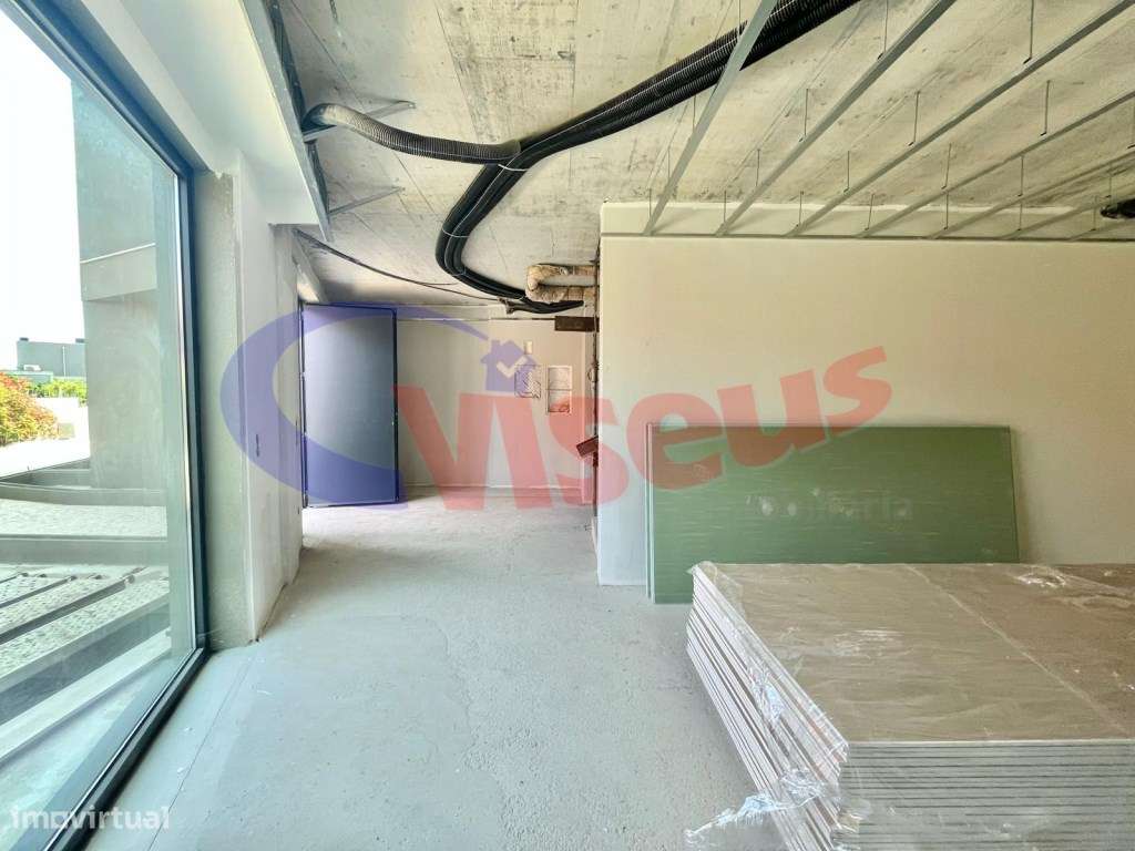 Moradia T3 + Escritório Nova junto à Praia Canidelo-17