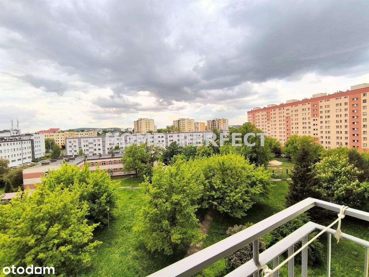 Na sprzedaż 2 pok.z osobną kuchnią - Romualda 4!-11