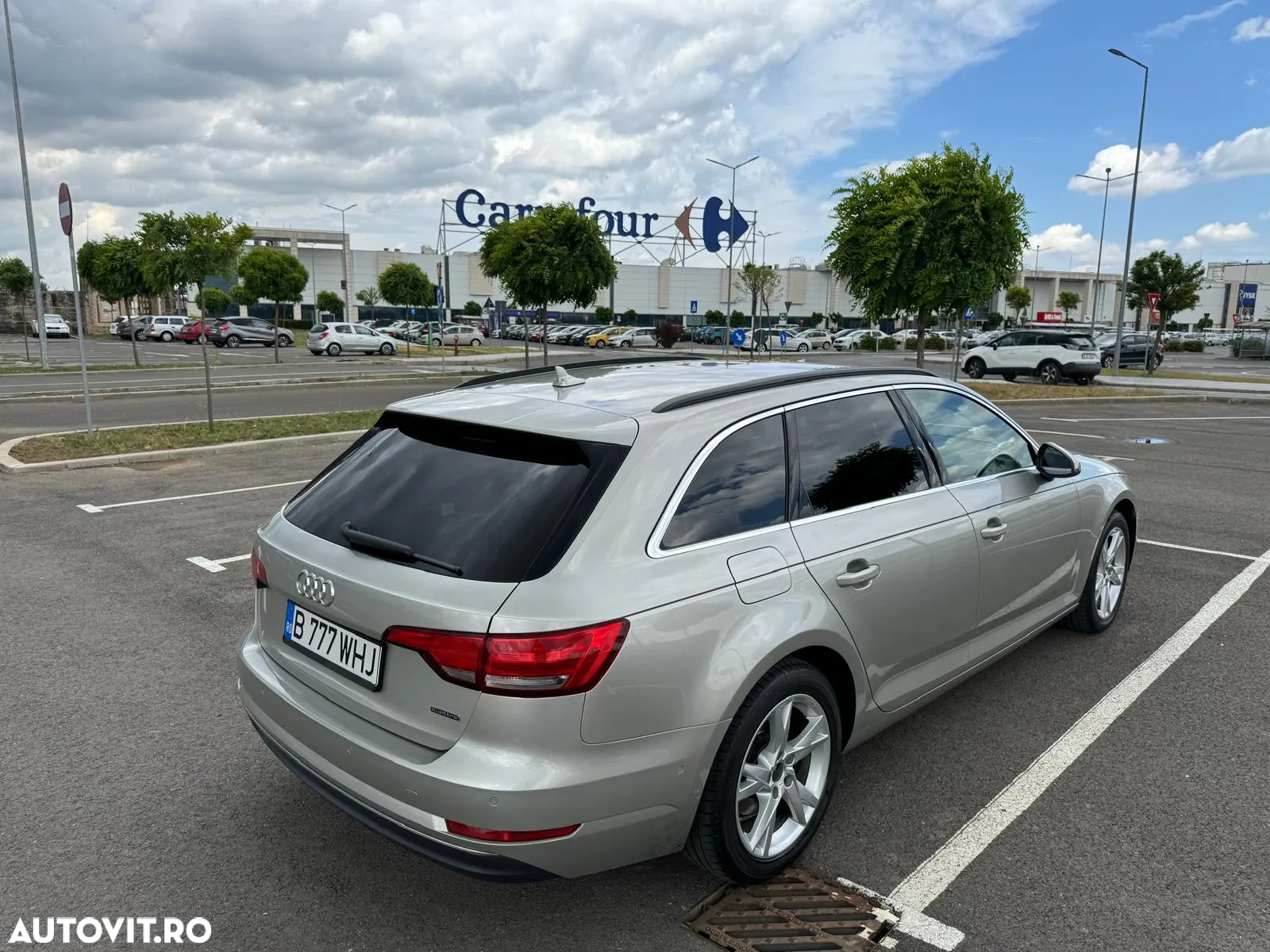 Audi A4 Avant 2.0 TDI quattro S tronic - 4