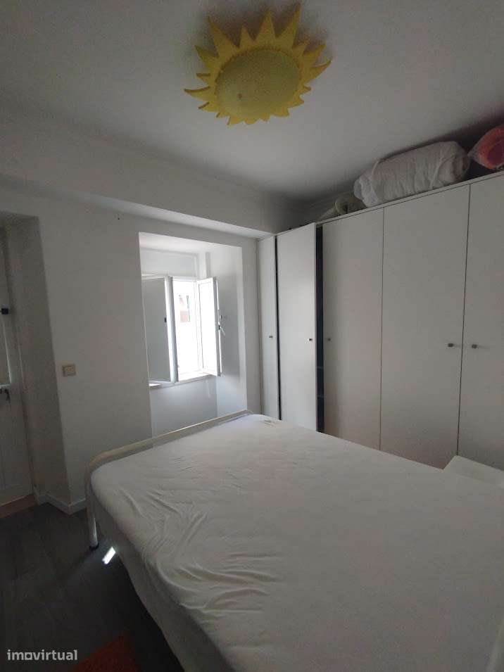 Casa T2 a 40 m da praia da Nazaré - Grande imagem: 5/9