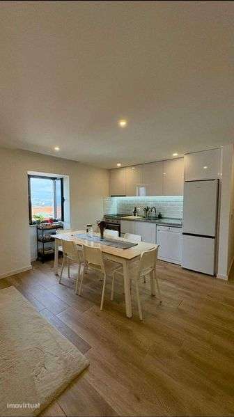 Apartamento T2 Arrendar - Grande imagem: 3/5