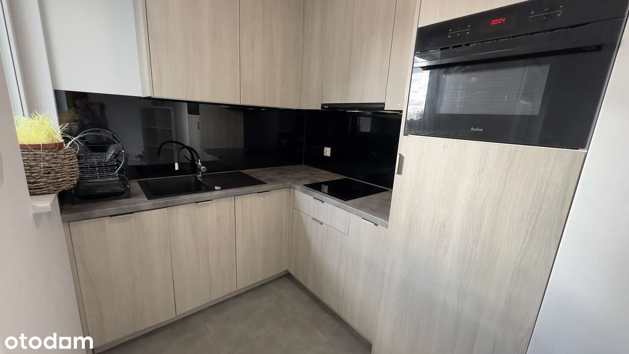 Dwupokojowe kilkuletnie , ul. Mogilska, miejsce postojowe - Pełny obrazek: 4/15