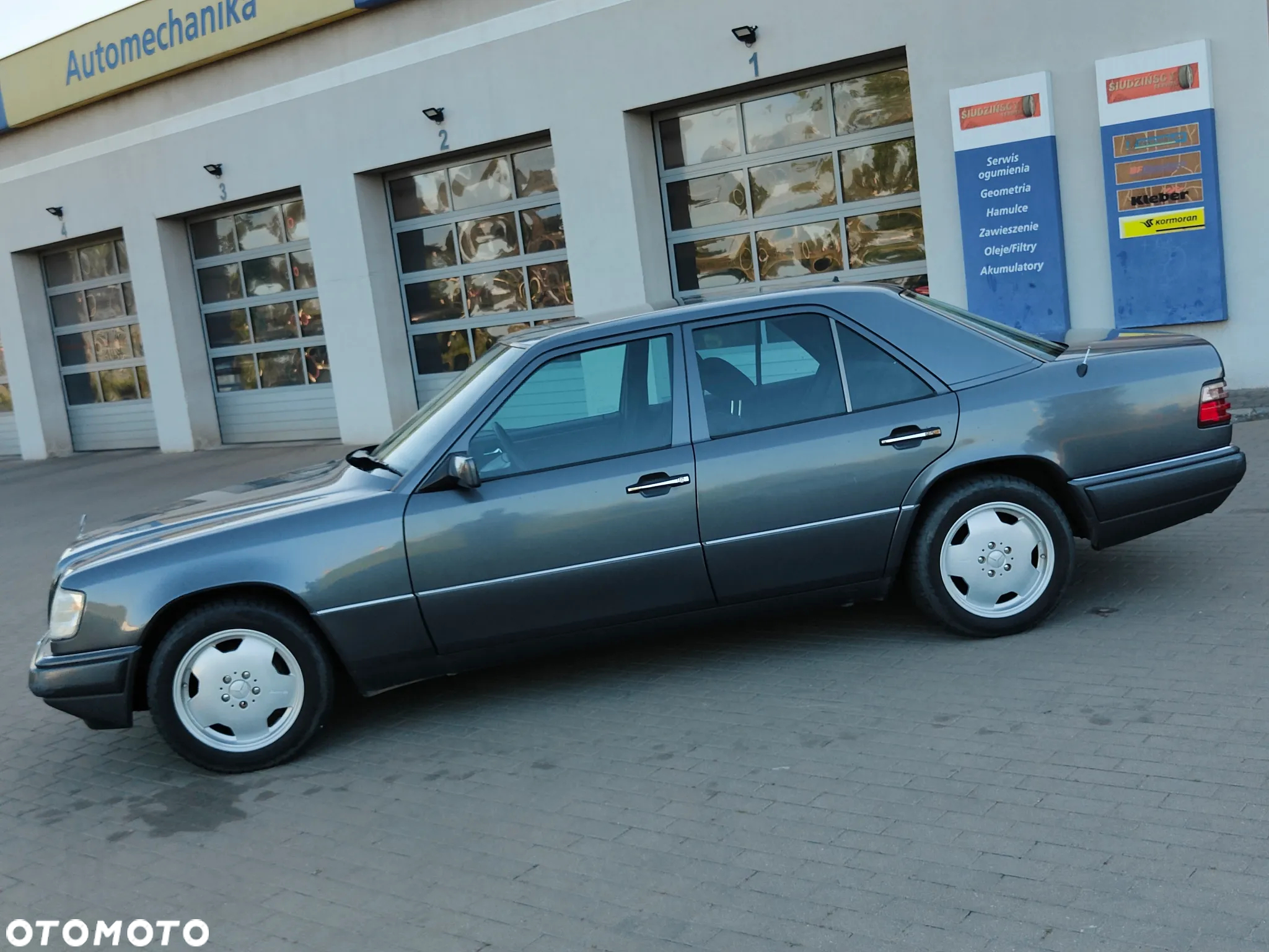 Mercedes-Benz W124 (1984-1993) - 7