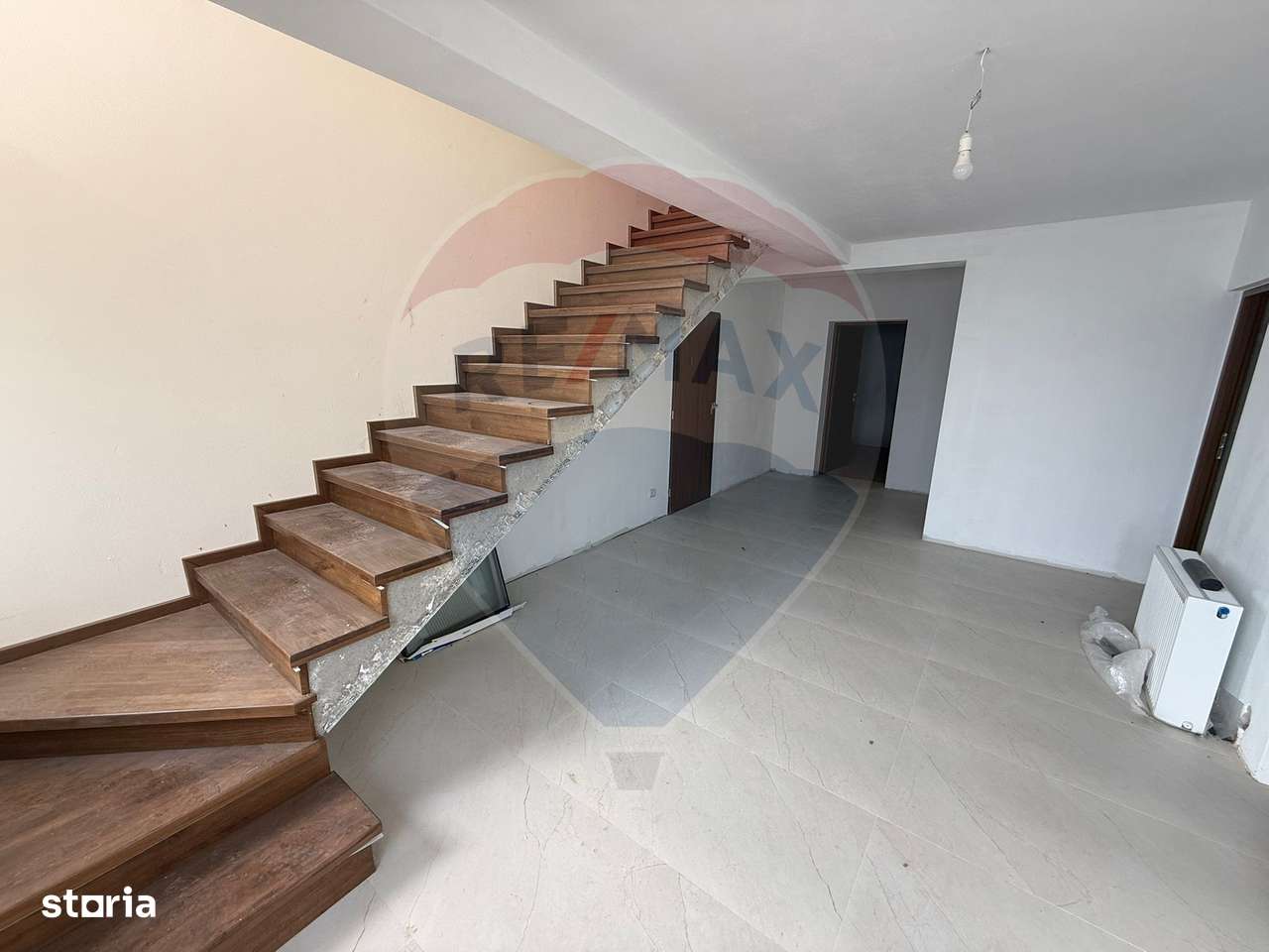 De vânzare Casă nouă cu 4 camere, teren 1190 mp Cartier Podgoria-11