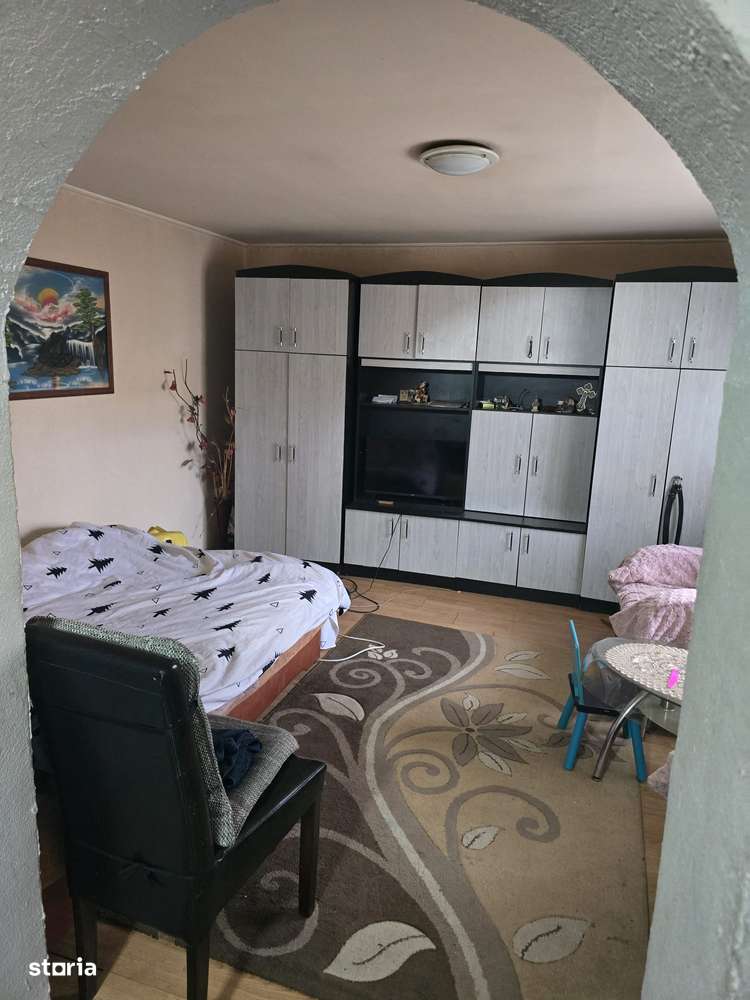 Casă zona str. Gh. Barițiu-16