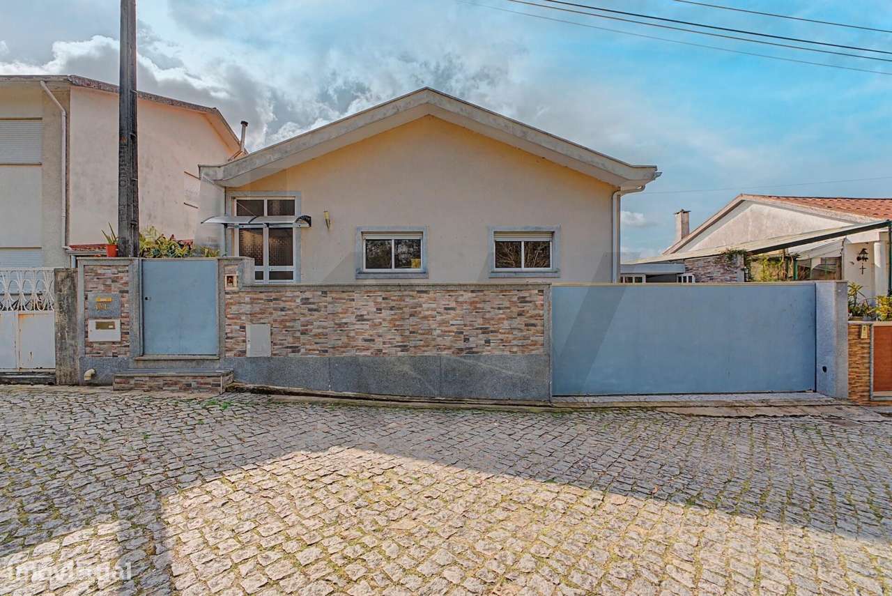Moradia T3+2 Renovada com Piscina Privada e Churrasqueira (Trofa) - Grande imagem: 5/31