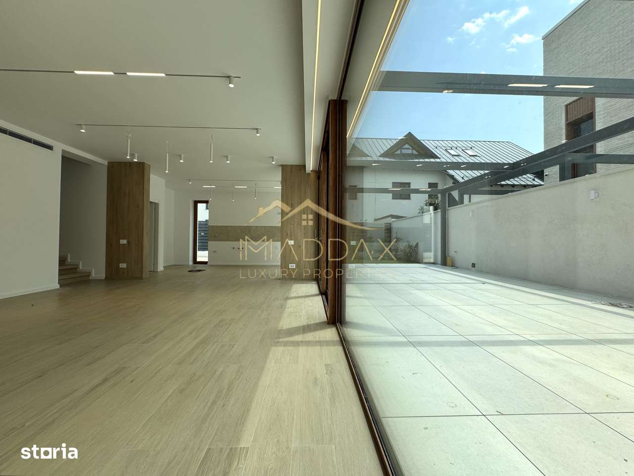 Vila cu 6 camere *575mp* / 12 locuri parcare // Pipera- Iancu Nicolae - Imagine principală: 3/20