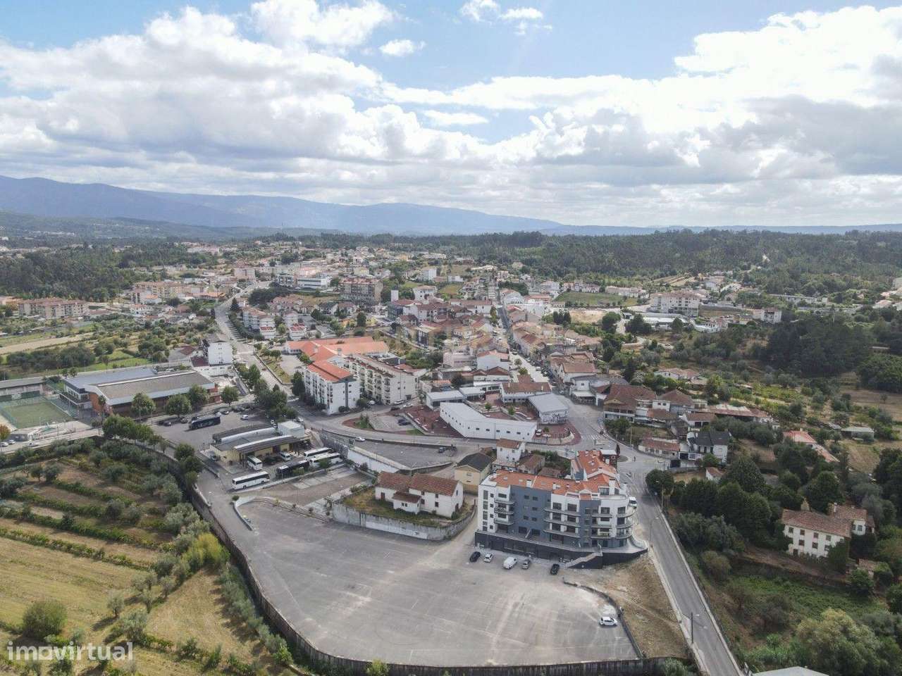 Terreno em Poiares, Vila Nova de Poiares - 451m² por 30.000€ - Grande imagem: 4/12