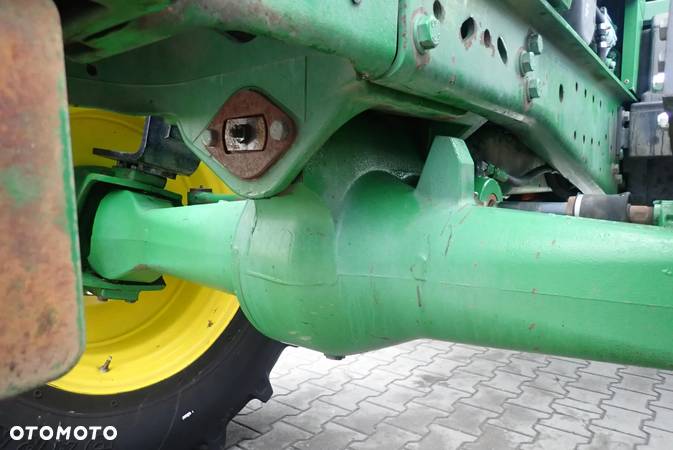 John Deere 7810 - 17