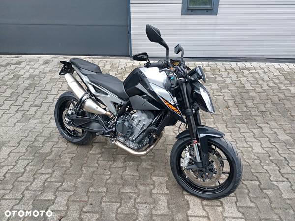 KTM Duke - 5