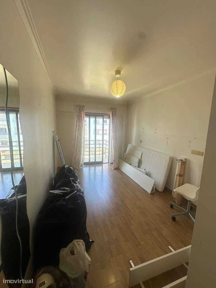 T3, parqueamento e arrecadação - Grande imagem: 3/8