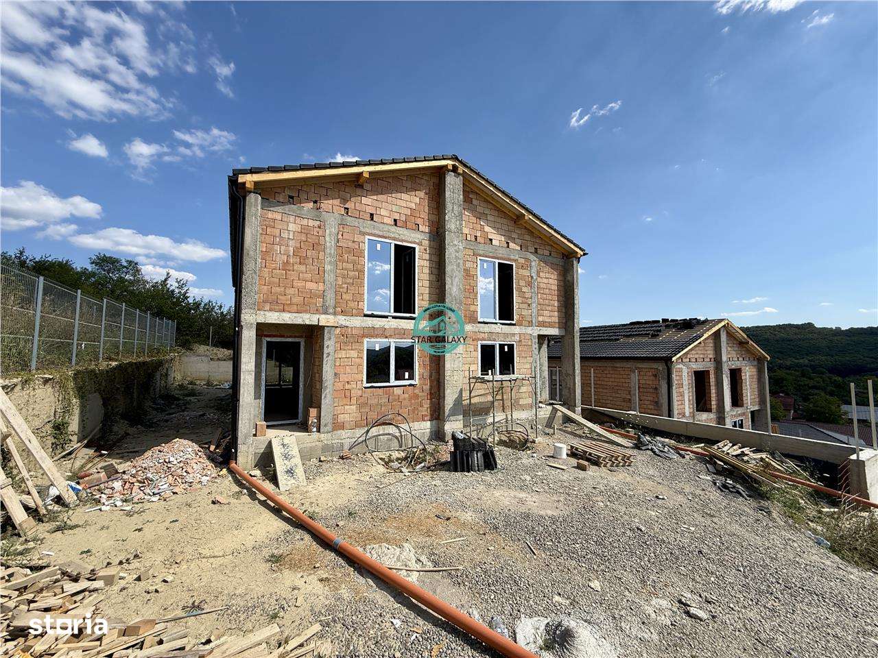 Case tip duplex de vanzare, 101 mp utili, 230 mp teren, in Corunca-12