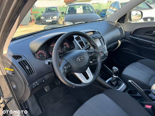 Kia Ceed 1.6 GDI Platinum Edition - 34