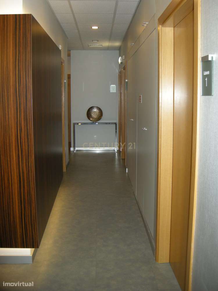 Prédio reabilitado no Centro histórico de Oeiras-12