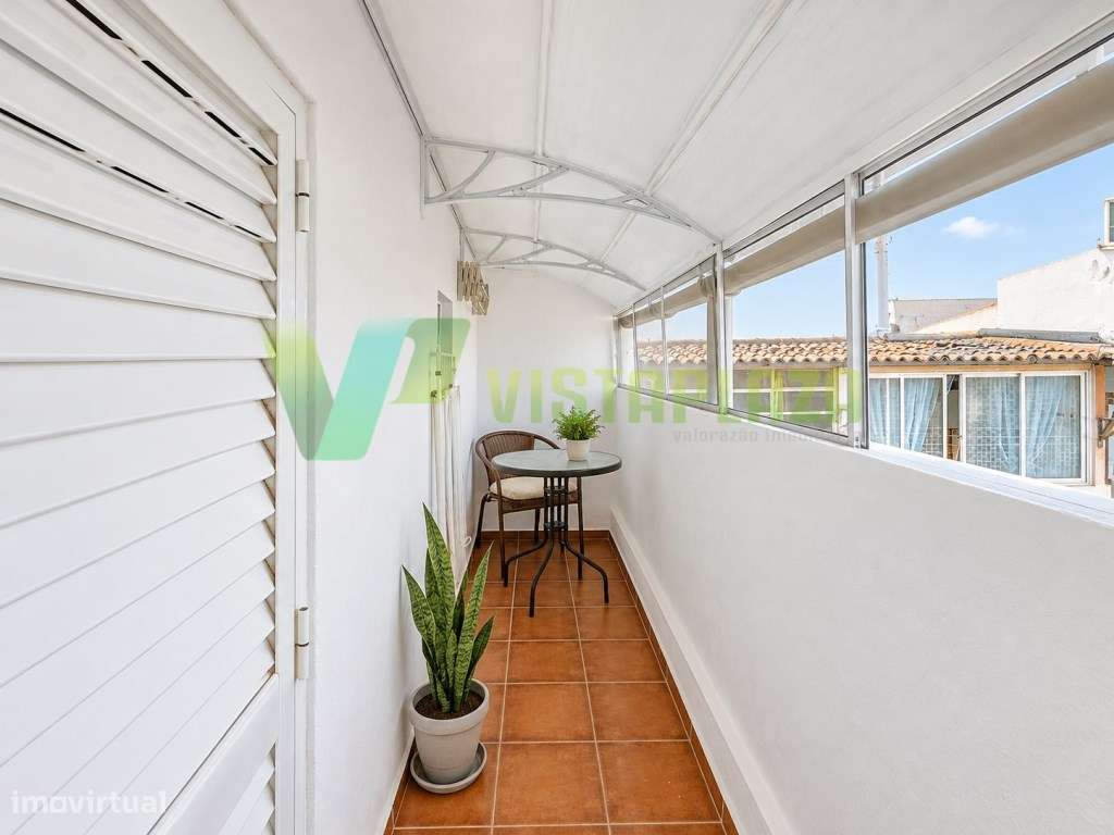 Apartamento T1 situado no centro de Portimão-8