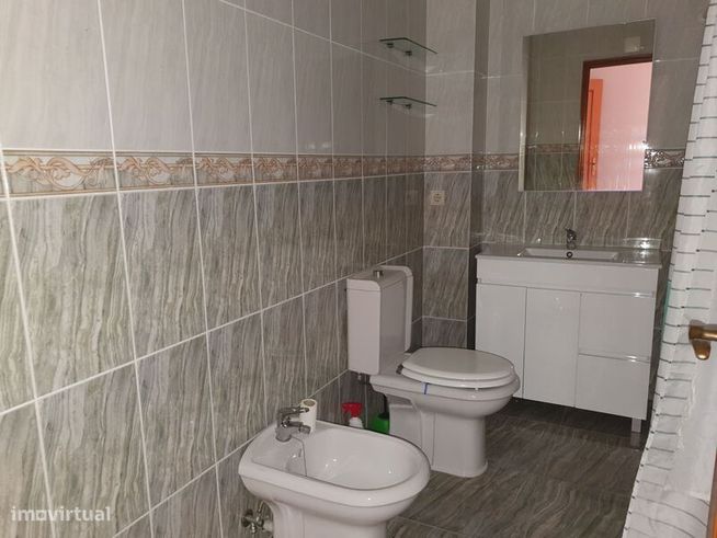 Apartamento T4 em Jovim - Gondomar - Excelentes áreas-11
