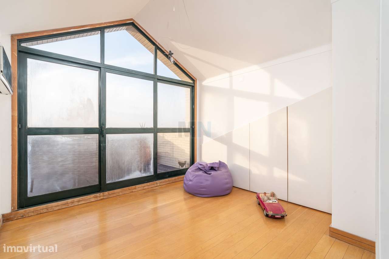 T4 Duplex com vistas panorâmicas zona de Celas-21