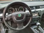 Skoda Superb 2.0 TDI Ambition DSG - 9