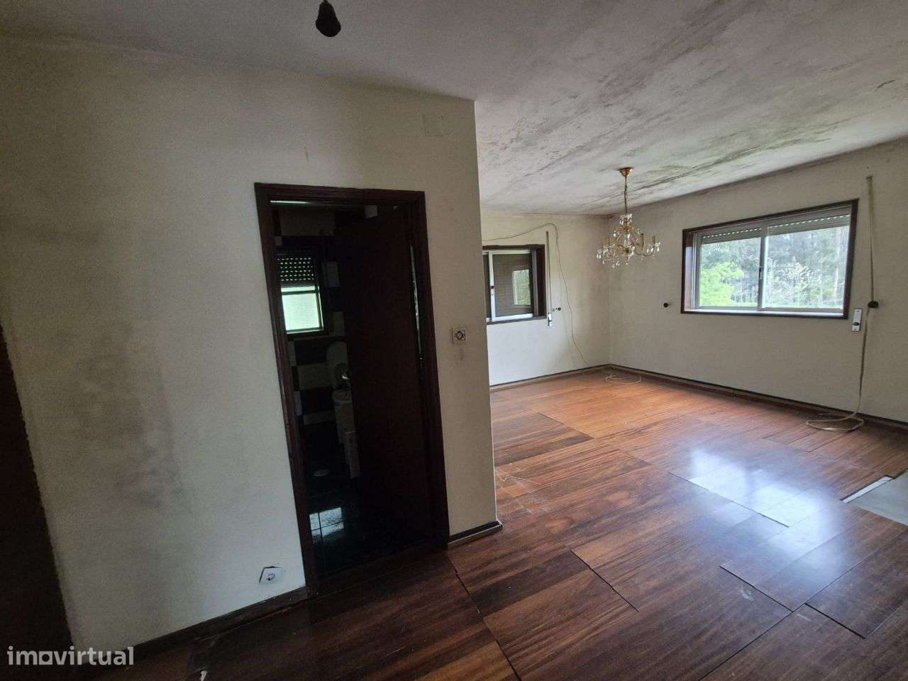 Armazém com Moradia na rua Regadio - Santa Maria da Feira-22