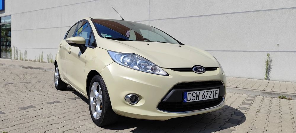 Ford Fiesta Mk7 (2008-) 1.25 Titanium 2009