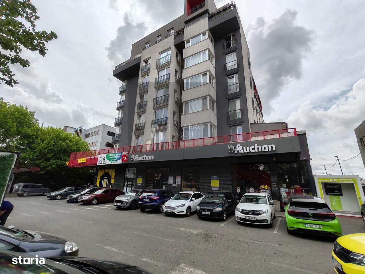 Garsoniera spatioasa, cu terasa, Sector 4, Brancoveanu/Luica, terasa