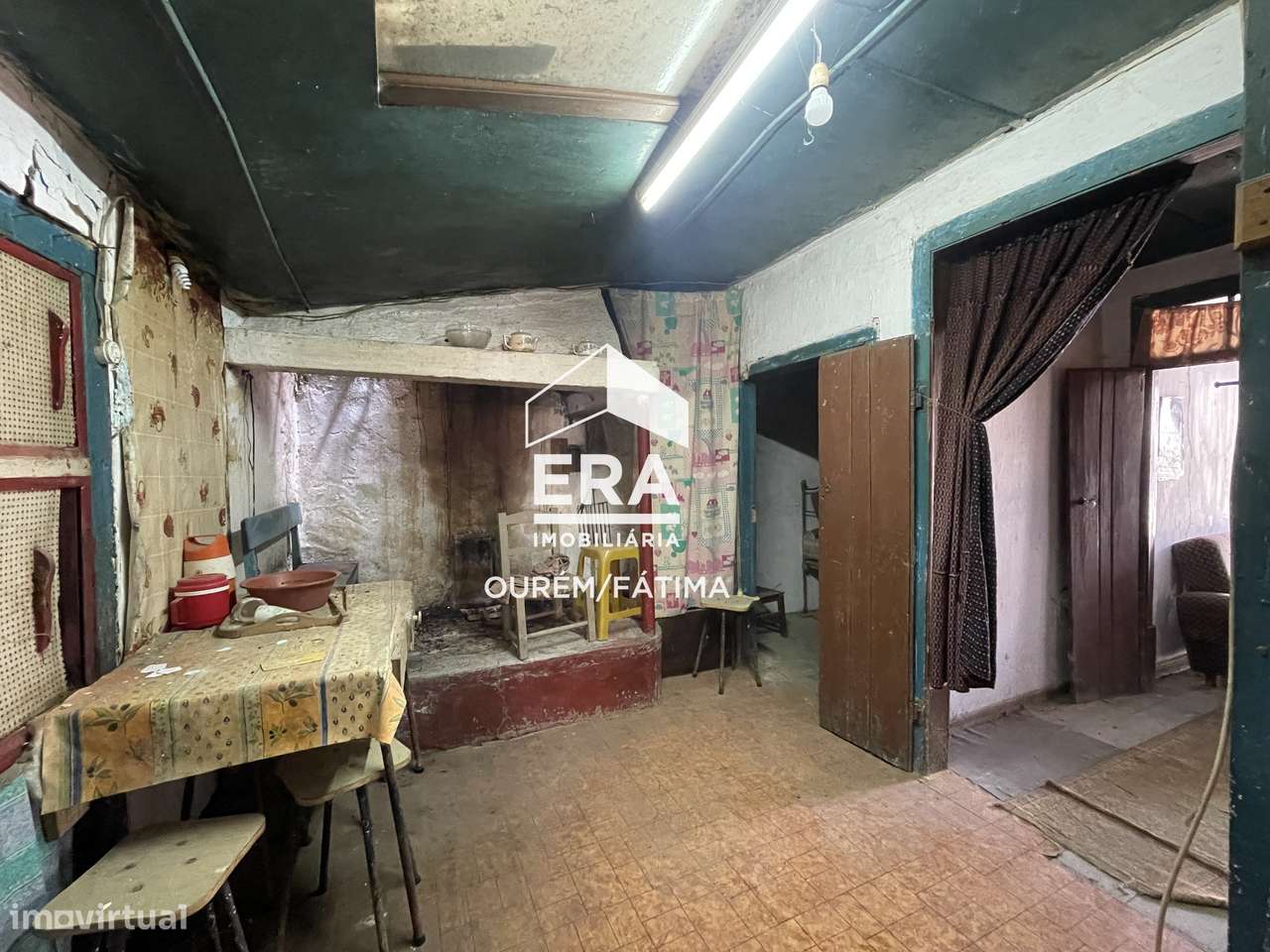 Moradia T3 para reconstrução em Vilar dos Prazeres-8