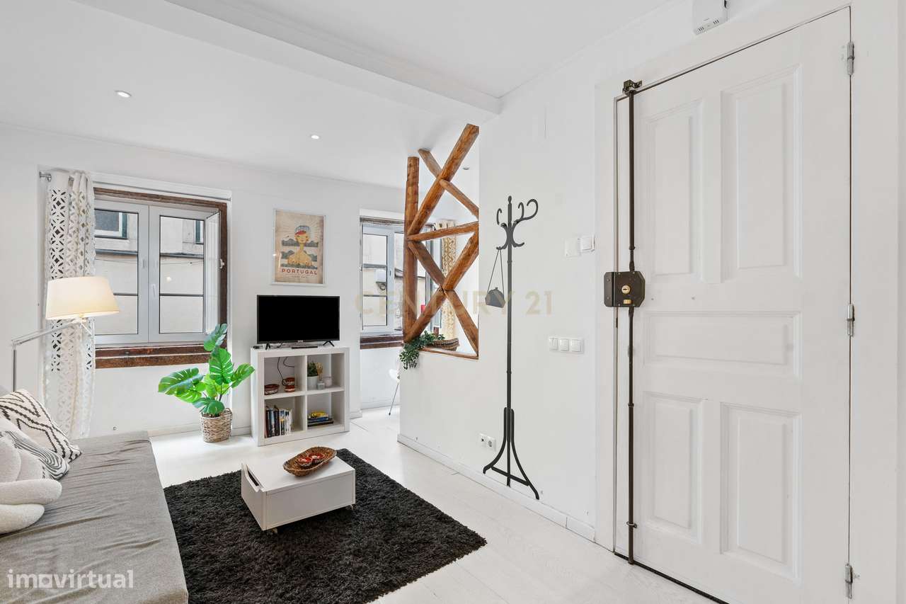 APARTAMENTO 1 QUARTO | 1 CASA DE BANHO | CLOSET | RENOVADO |-1