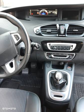 Renault Scenic 1.6 dCi Bose - 15