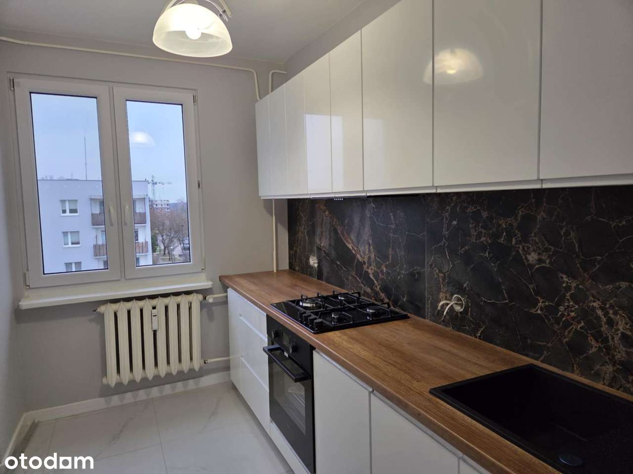 Mieszkanie dwupokojowe z loggią, os. Teklin. Polecam!-1