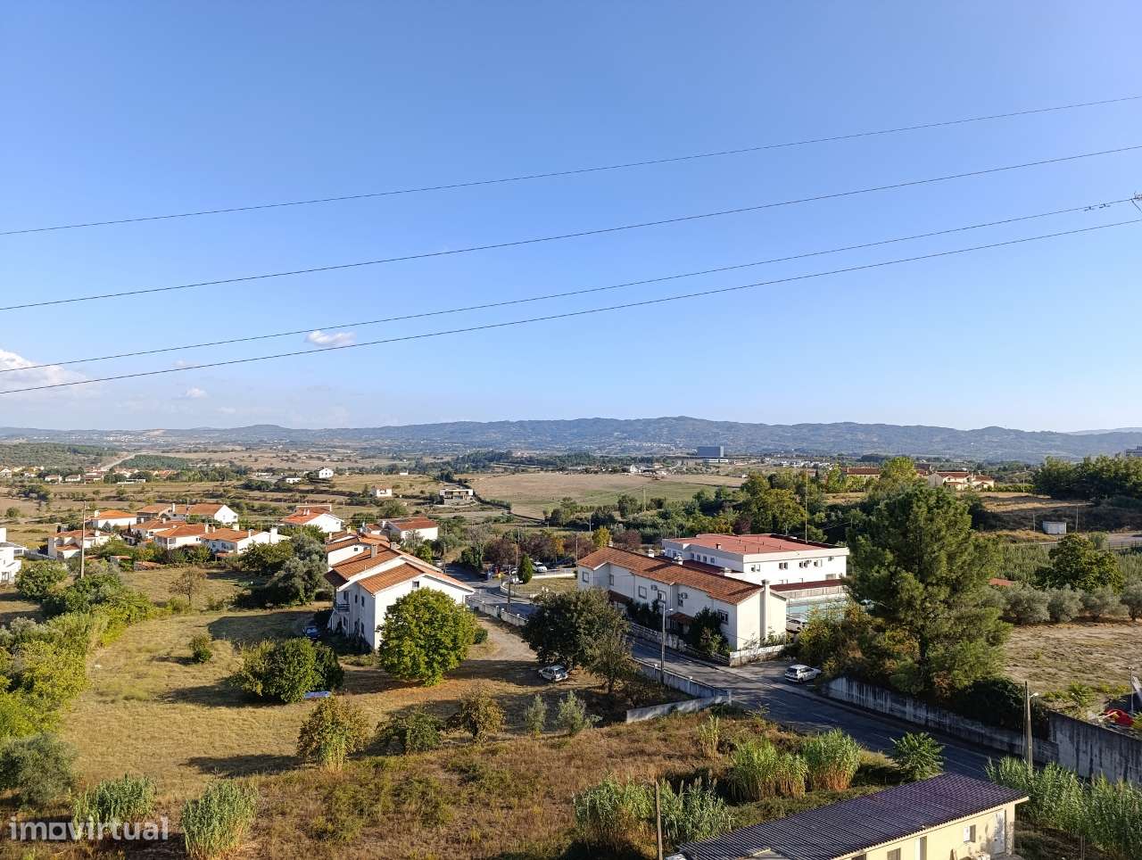 Novo T3 Duplex com Terraço na Covilhã - Grande imagem: 2/49